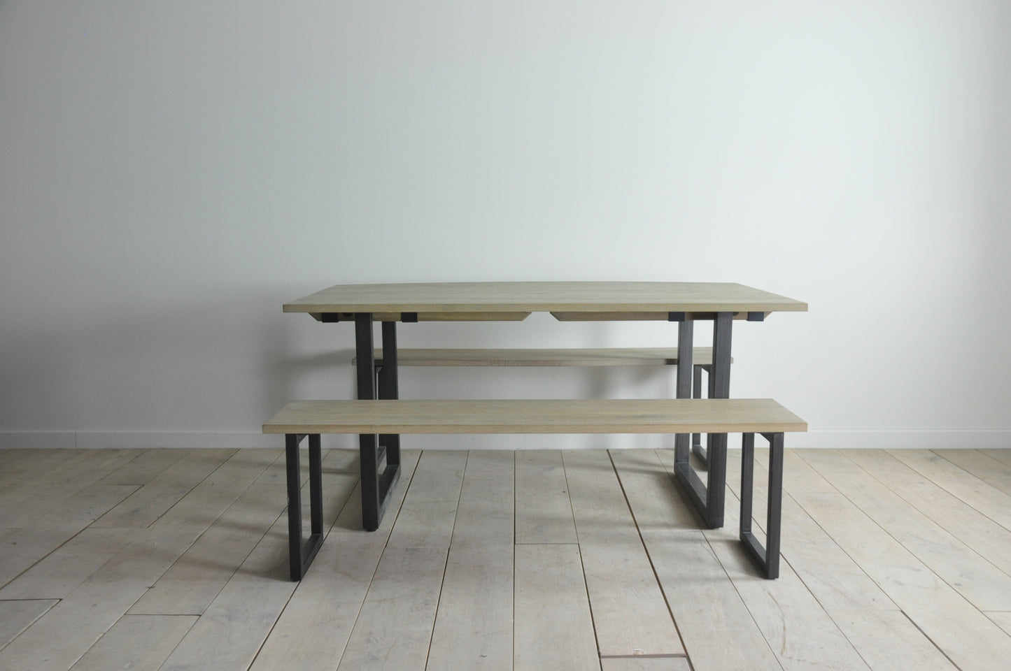 Neptune Carter extending dining table