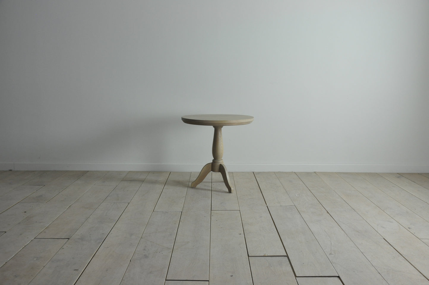 Neptune  Henley oak round side table