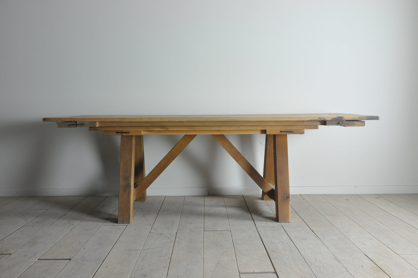 Razlog 10-12 seater rectangular seasoned oak table