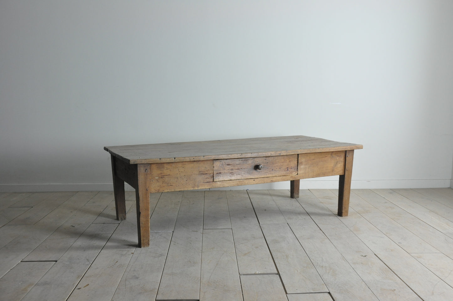 Old French coffee table with single drawer