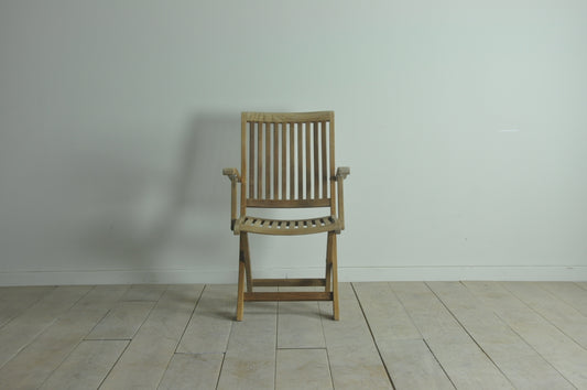 Closa Hugo folding teak armchair