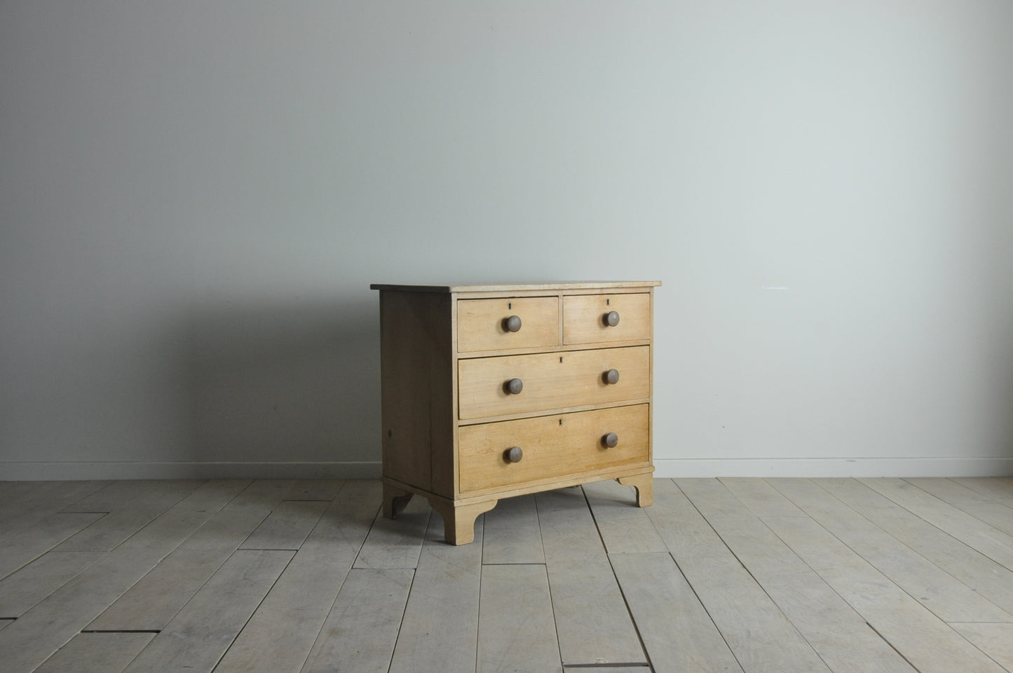 Old pine chest of drawers