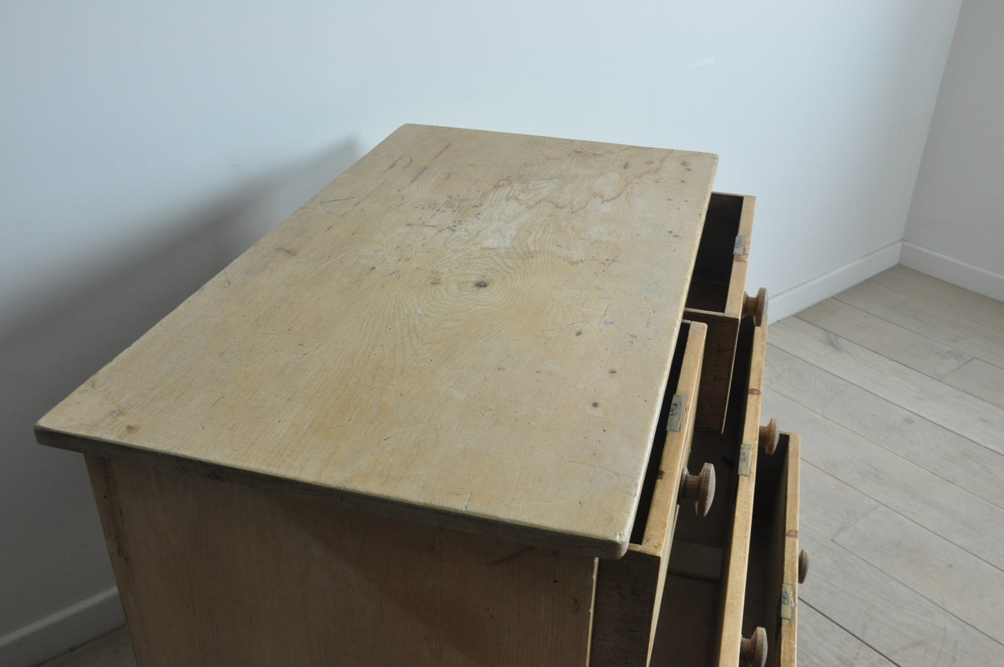 Old pine chest of drawers